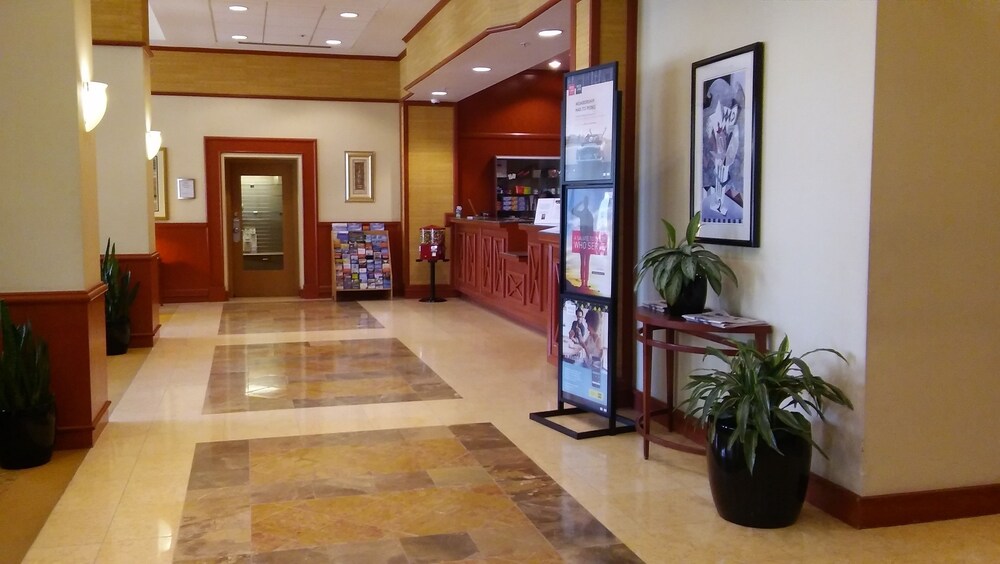 Lobby, Red Lion Hotel Hartford