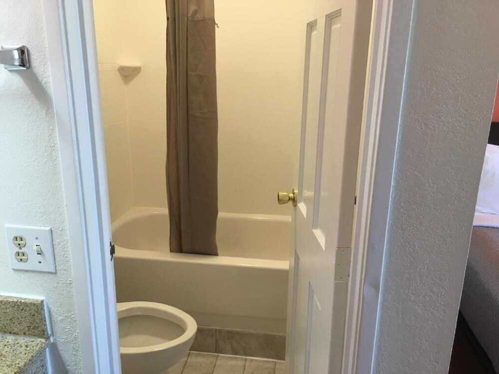 Motel 6 Richmond, VA - Midlothian Turnpike