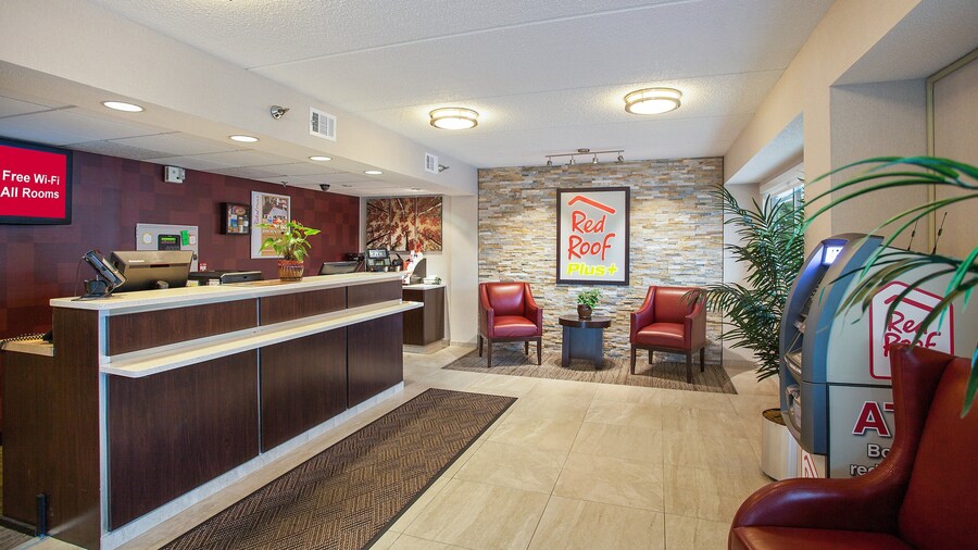 Red Roof Inn PLUS+ Nashville Airport