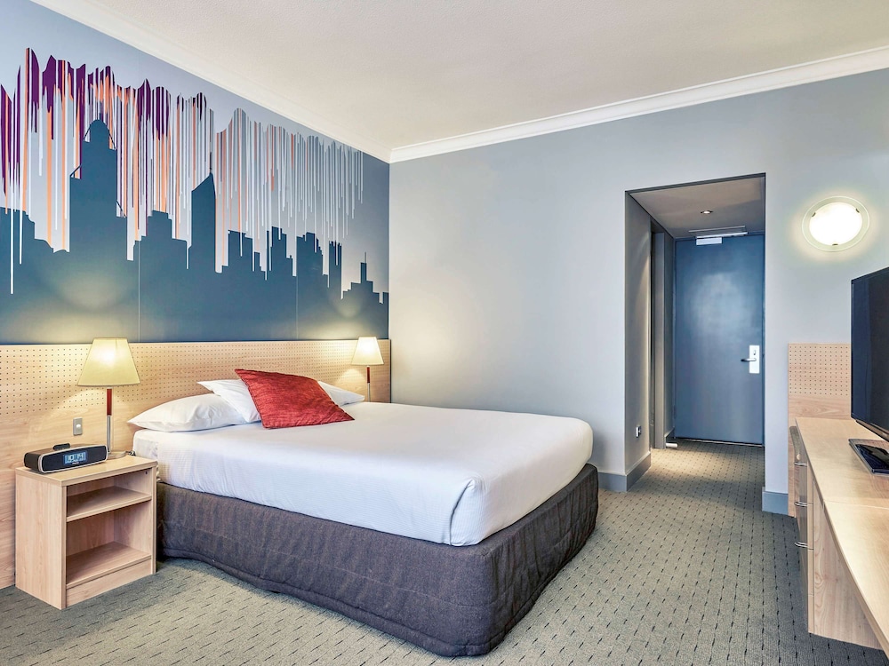 Room, Mercure Perth