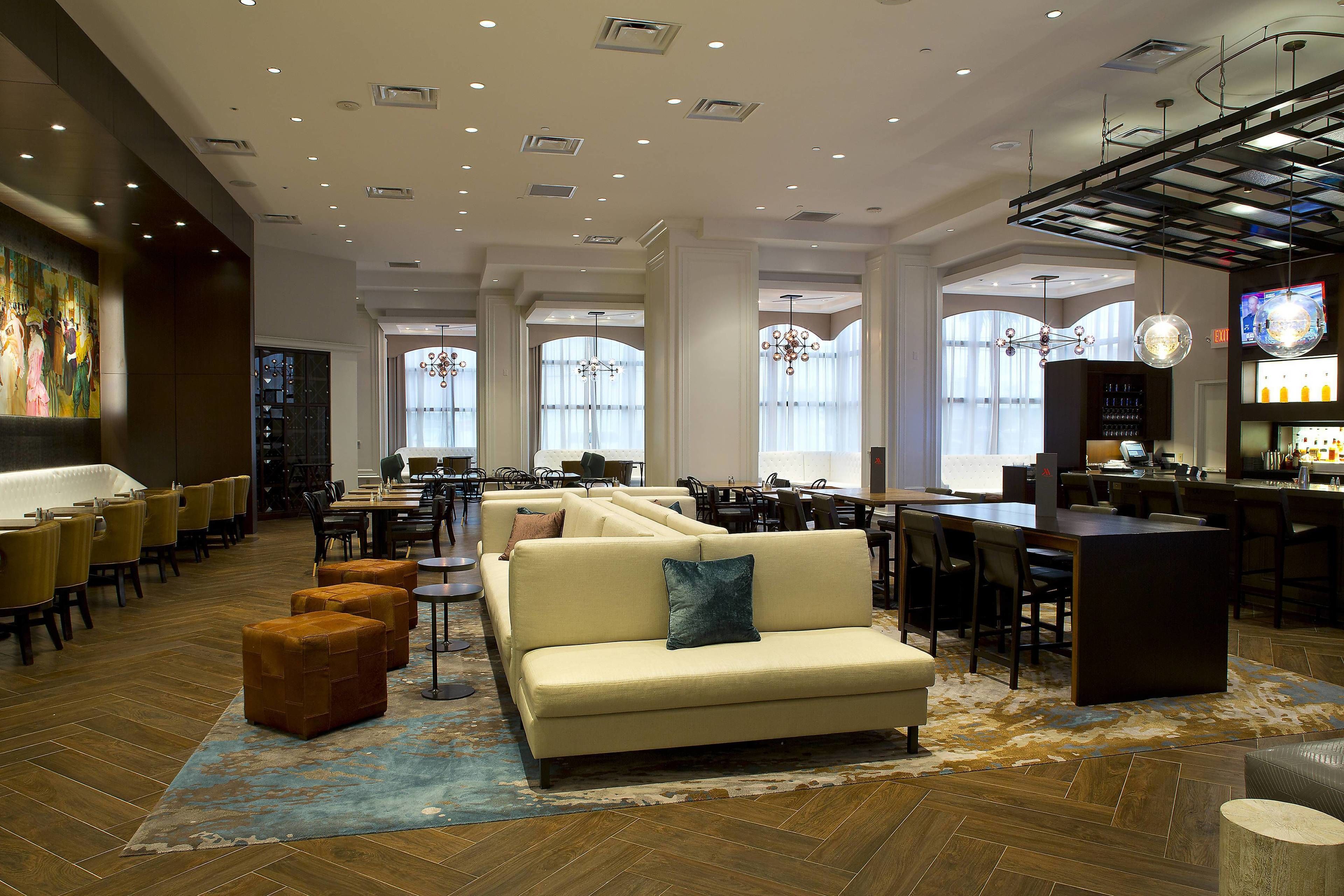 New Orleans Marriott Metairie At Lakeway in Metairie, United States