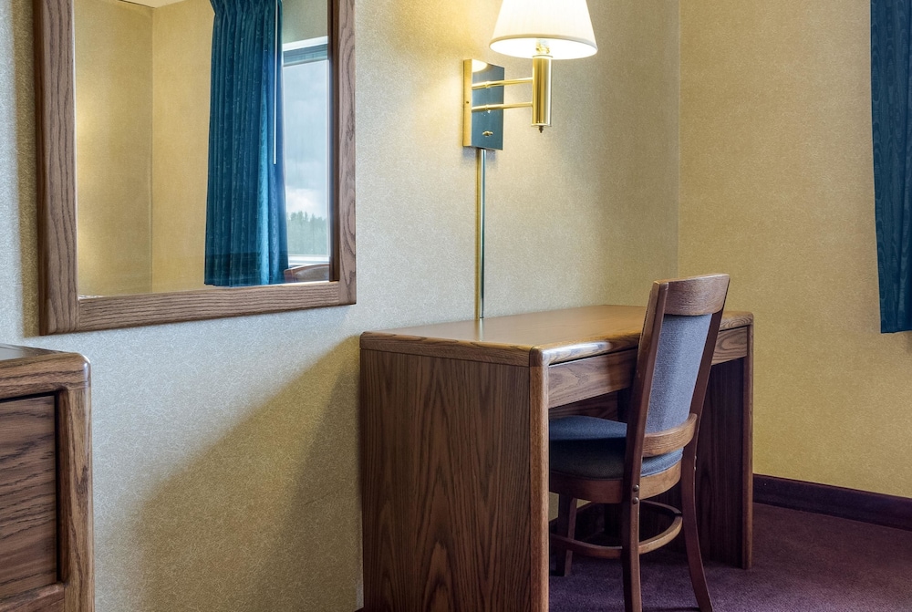 Rodeway Inn Wahpeton