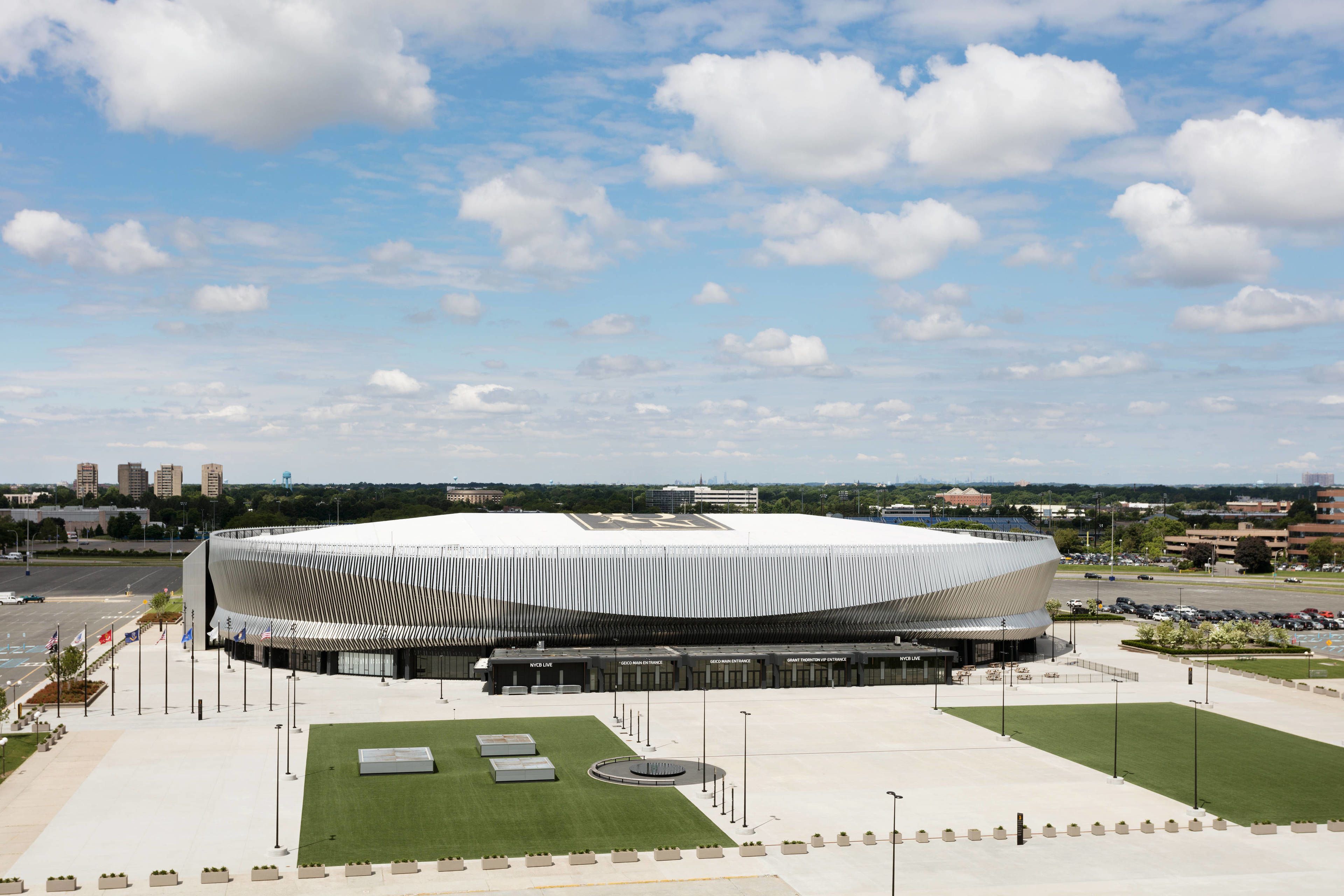 drapes ironing blackout desk