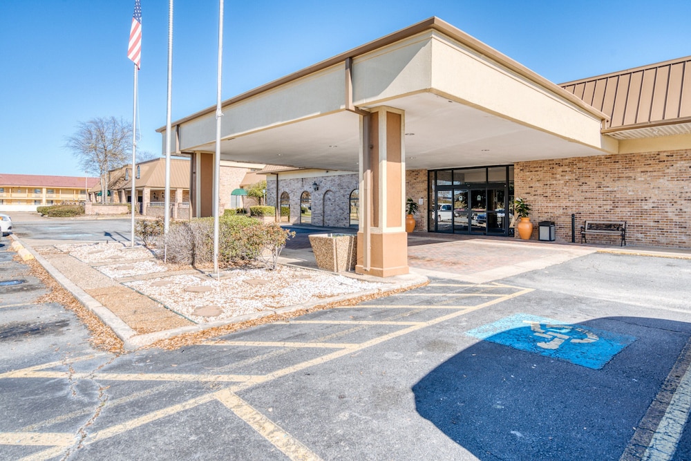 OYO Hotel Monroe LA I20 in Monroe Best Rates & Deals on Orbitz