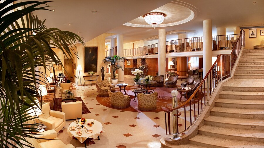 Hotel Cavour