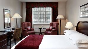 In-room safe, desk, iron/ironing board, free WiFi