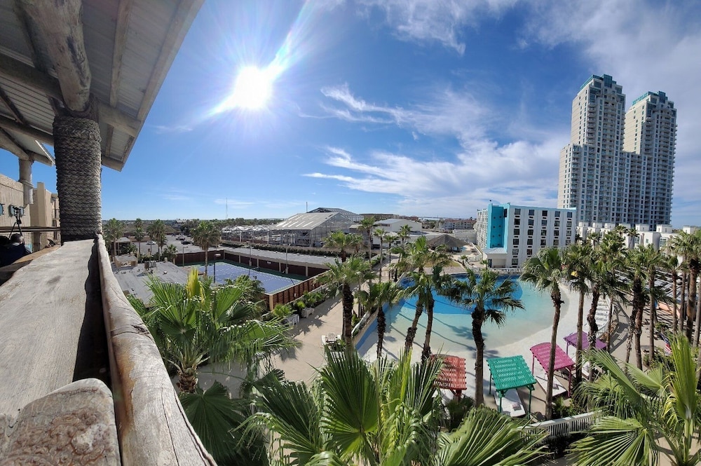 Beach Resort at South Padre Island, an IHG Hotel