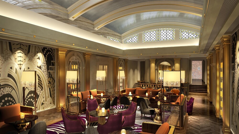 london resort near heathrow