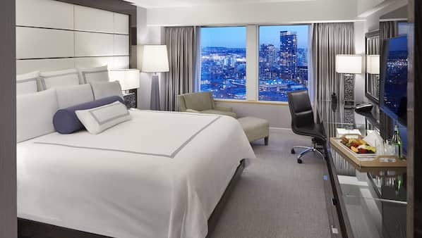 Frette Italian sheets, premium bedding, down duvet, pillow top beds