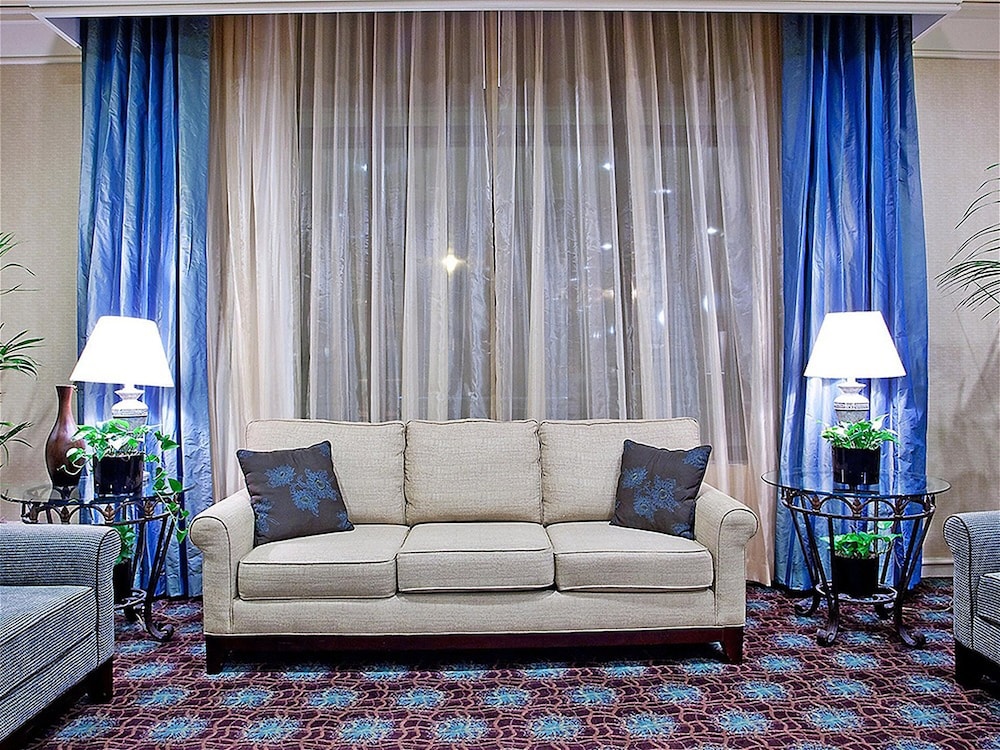 Lobby sitting area, Lynchburg Grand Hotel