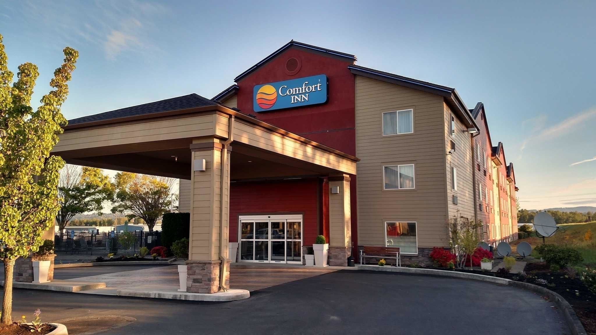 Comfort Inn Columbia Gorge Gateway In Portland Or Expedia