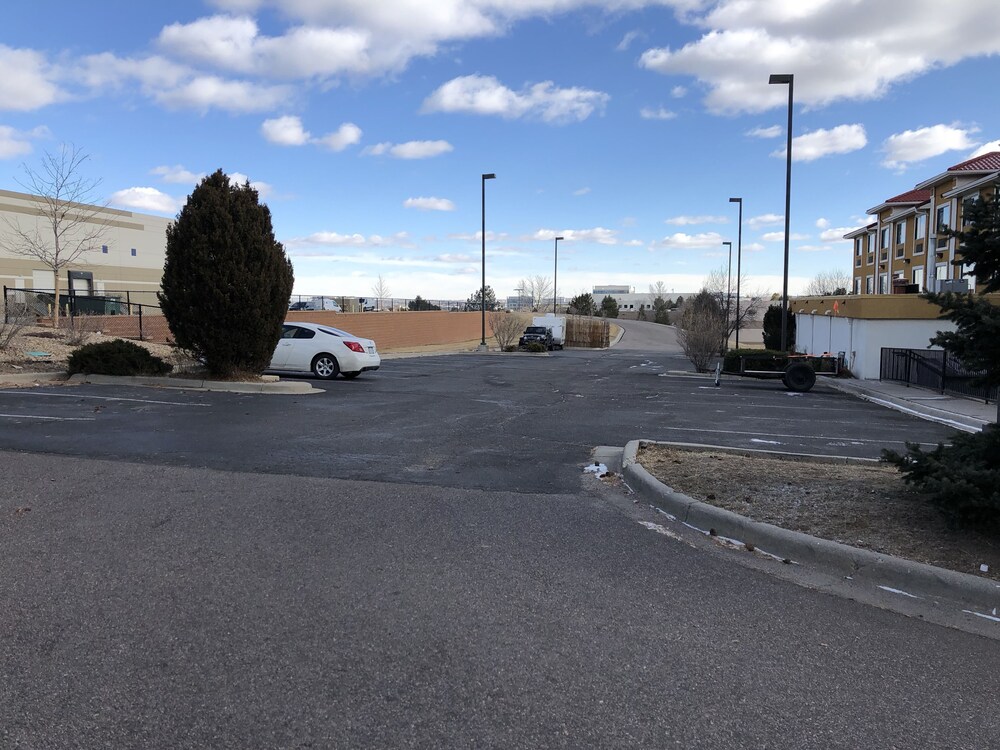 RV or truck parking, GreenTree Inn Denver Tech Center