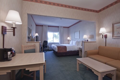 Comfort Suites Peoria Sports Complex Peoria Usa Best Price
