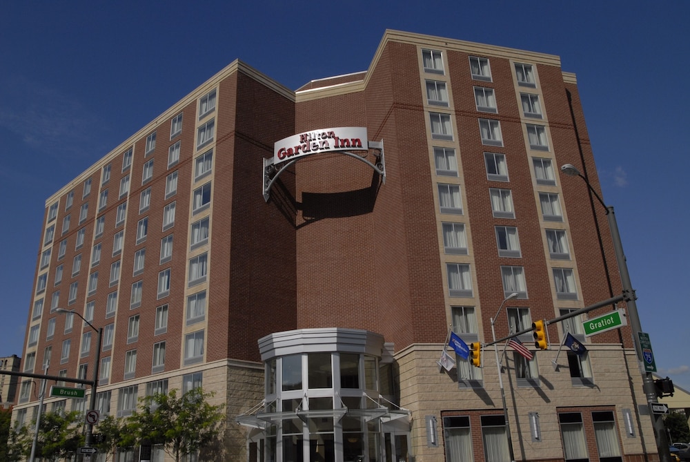 Front of property, Hilton Garden Inn Detroit Downtown