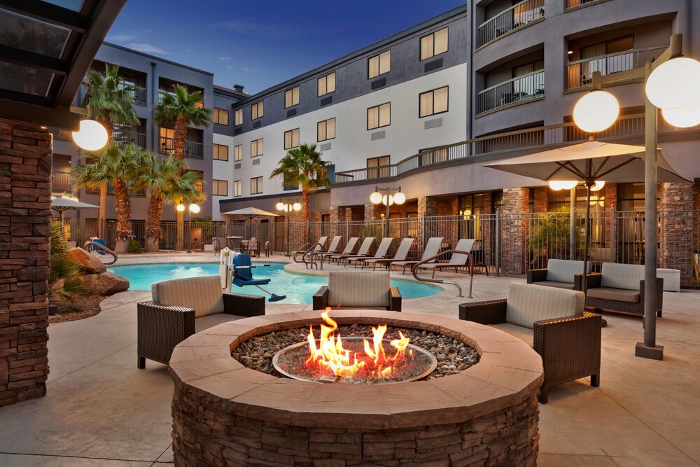 Courtyard by Marriott Las Vegas South