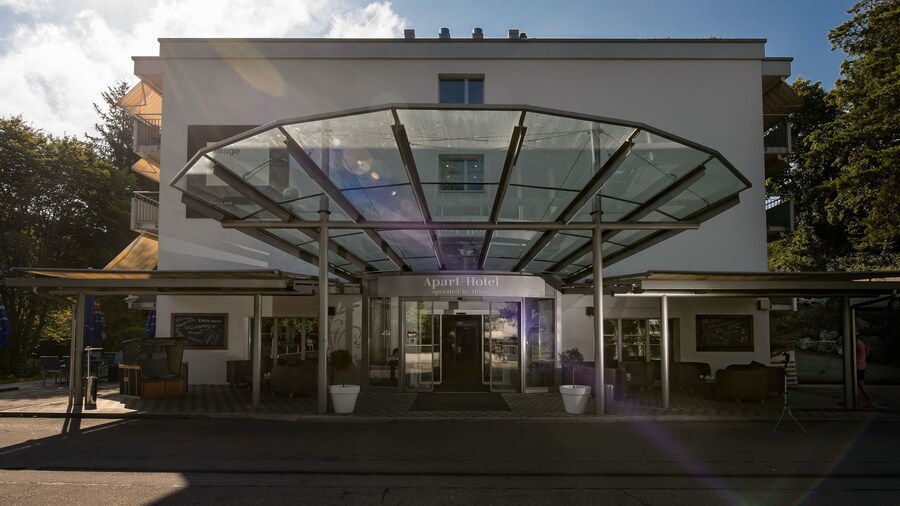 Apart-Hotel Zurich Airport