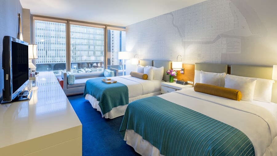 Kinzie Hotel