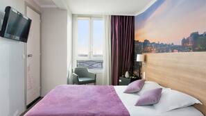 Minibar, in-room safe, desk, soundproofing