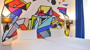 Coffres-forts dans les chambres, bureau, rideaux occultants