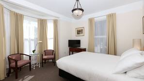 Premium bedding, rollaway beds, free WiFi