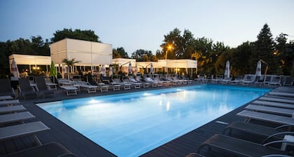 North Star Continental Resort