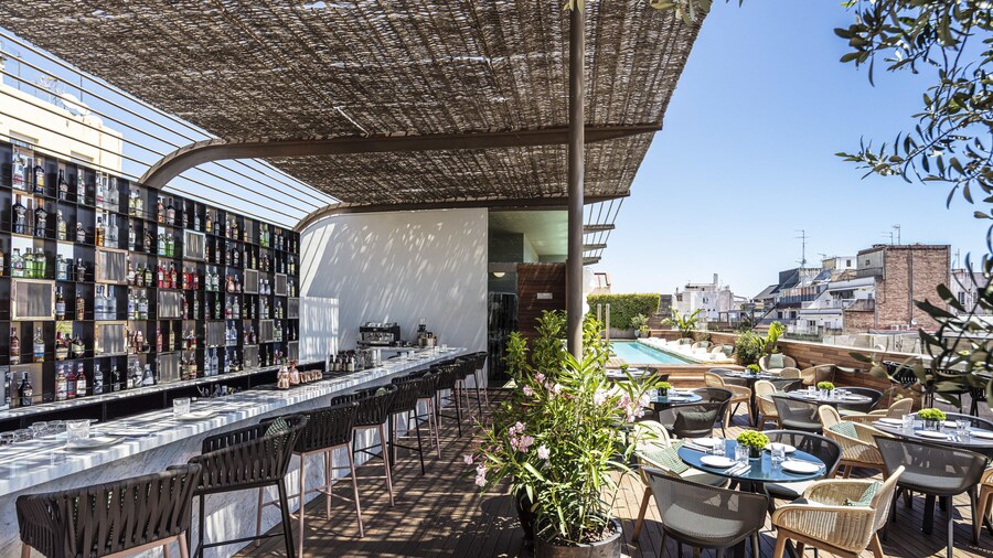 Sir Victor Hotel
