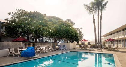 Motel 6 Morro Bay, CA