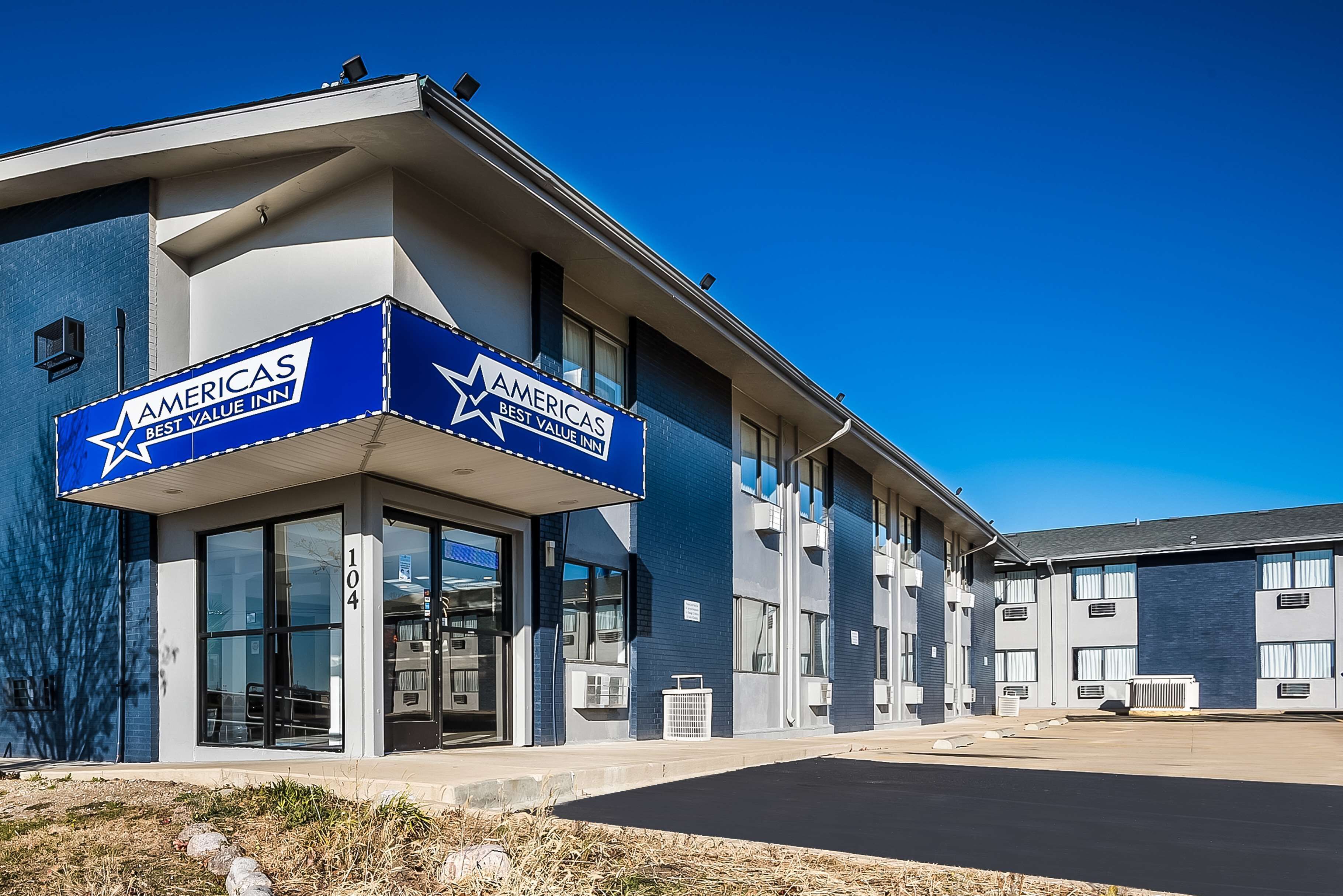 Americas Best Value Inn East Peoria In East Peoria Il Expedia Opening hours for americas best value inn branches. americas best value inn east peoria in