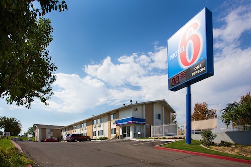 Boise Hotels Find Hotel Deals Reviews On Orbitz Motel 6 Boise Airport