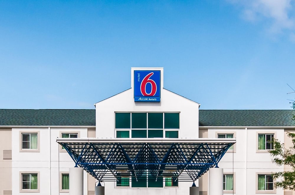 Motel 6 Joliet, IL - Chicago - I-55