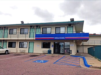 Motel 6 Sioux Falls