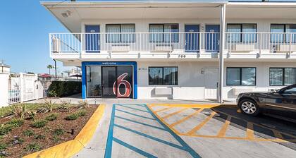 Motel 6 Mcallen, TX