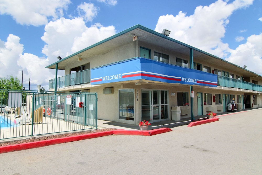 Motel 6 Gallup