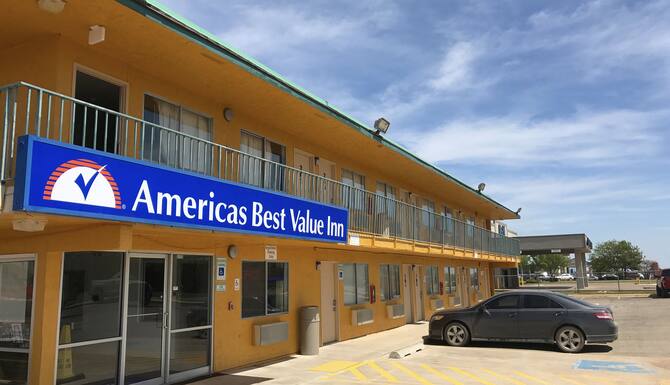 Americas Best Value Inn Stillwater In Stillwater Ok Expedia