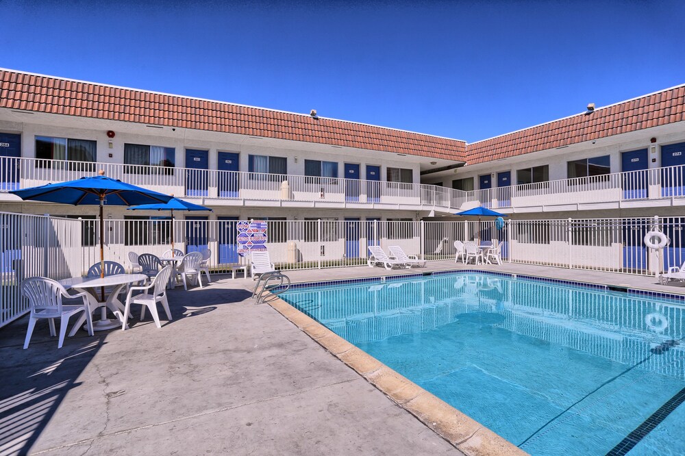 Motel 6 Pittsburg. CA in Concord, CA | Expedia