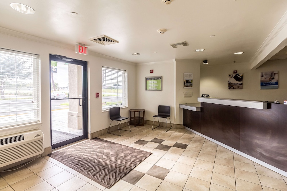 Studio 6 Mcallen Tx In Mcallen Hotel Rates Reviews On Orbitz Zoom in (+) to see interstate exits, restaurants, and other attractions near hotels. orbitz