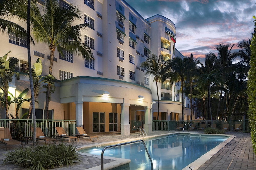 Courtyard by Marriott Fort Lauderdale Airport & Cruise Port