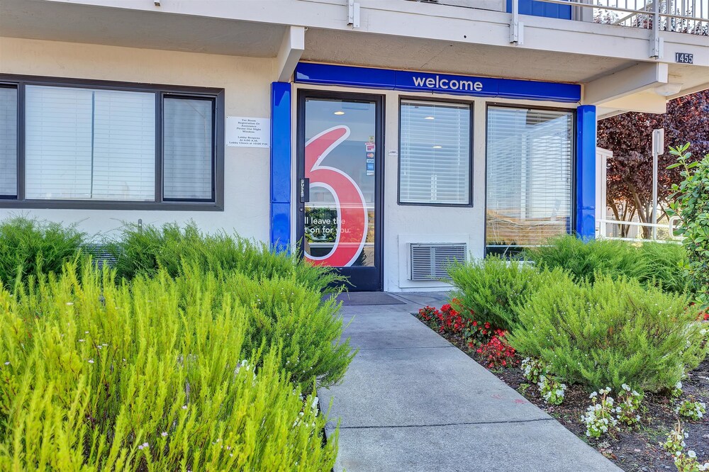 Motel 6 Vallejo, CA - Six Flags West