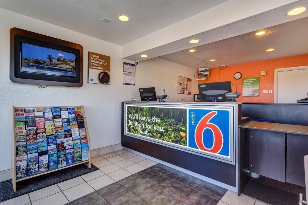 Motel 6 Vallejo, CA - Six Flags West