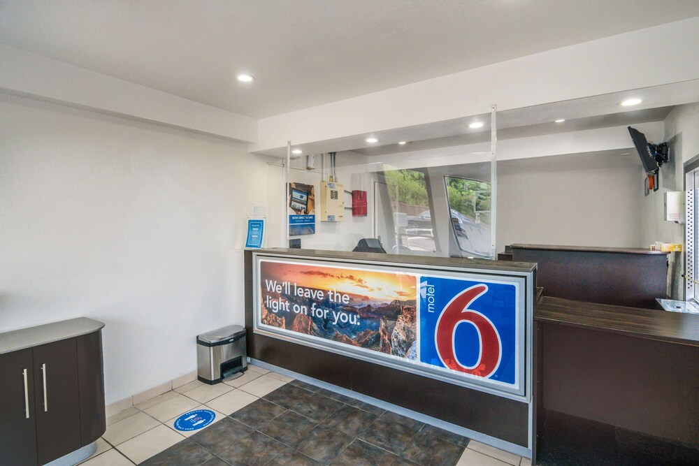 Motel 6 Irving, TX - Dallas