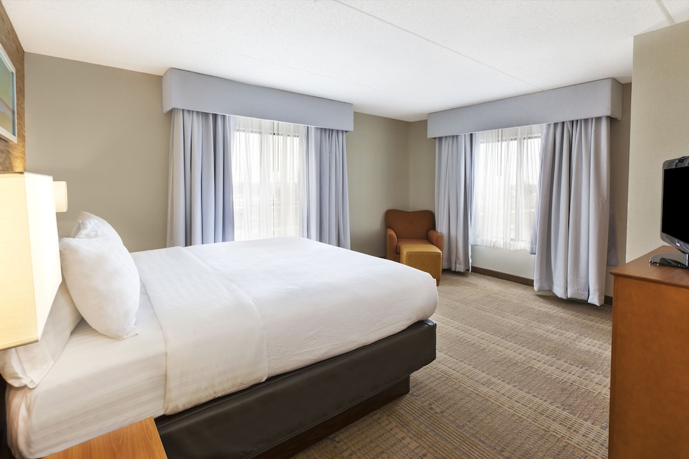 Holiday Inn Hotel & Suites Bolingbrook, an IHG Hotel