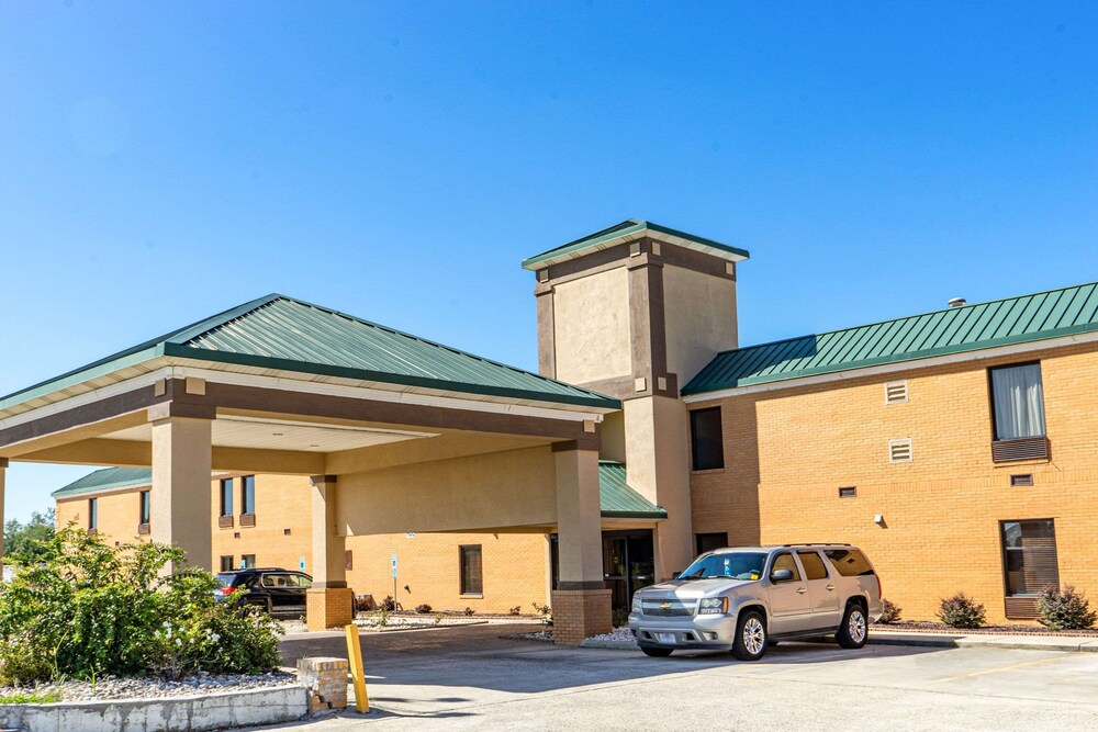 Quality Inn Whiteville North In Whiteville Hotel Rates Reviews