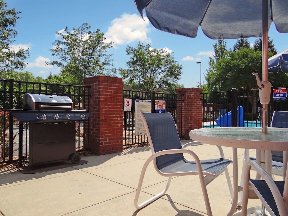Extended Stay America Suites Raleigh Cary Regency Parkway S