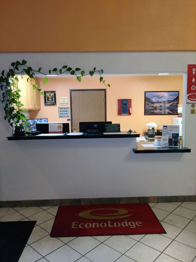 Econo Lodge