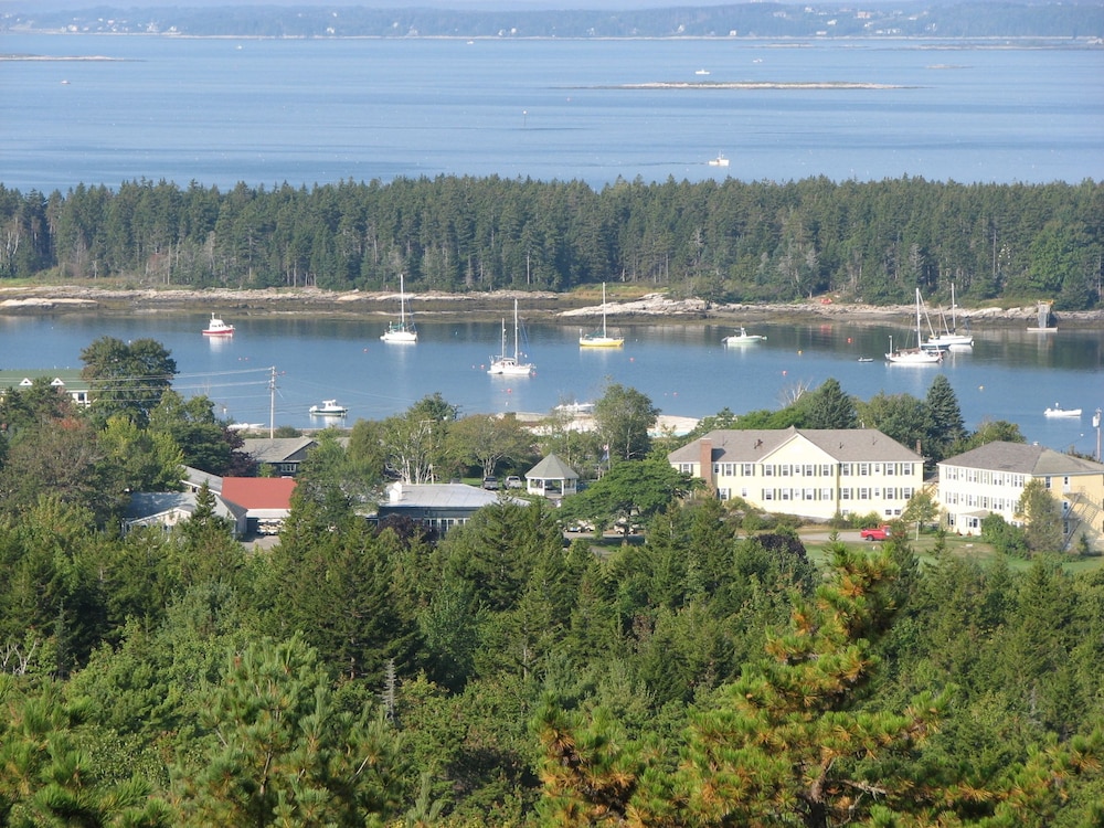 Yoga, Sebasco Harbor Resort