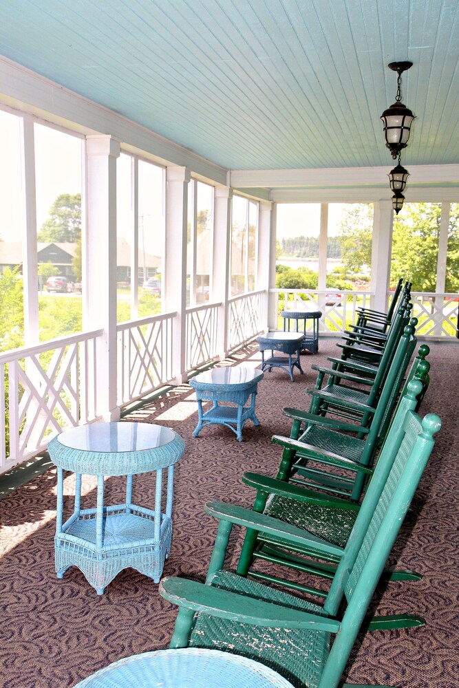 Hallway, Sebasco Harbor Resort