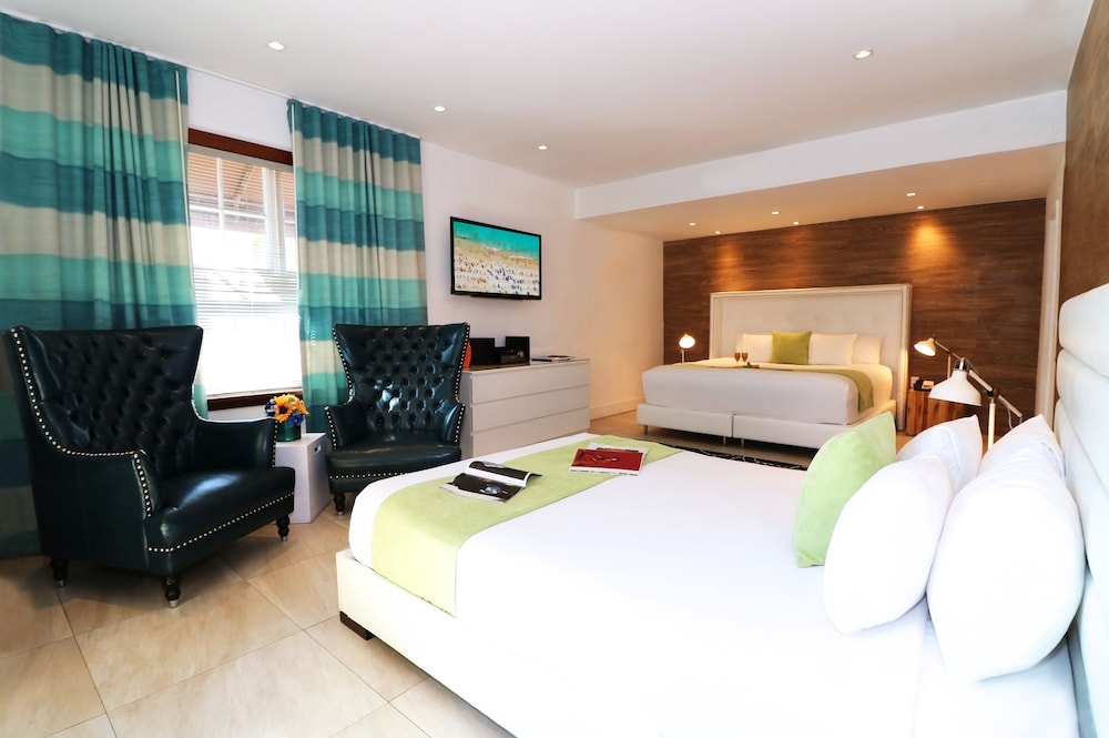 Chesterfield Hotel & Suites, a South Beach Group Hotel Deals & Reviews