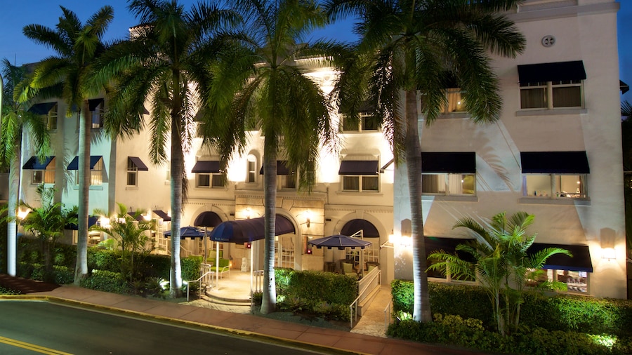 Blue Moon Hotel