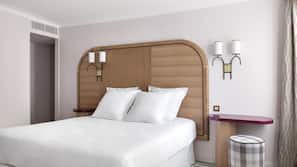 Minibar, in-room safe, desk, free WiFi