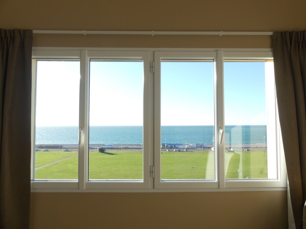 The Originals Boutique Hôtel De La Plage Dieppe Inter